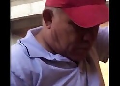 Agarrandole aloofness verga aloofness maduro