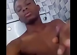 Down in the mouth Nigerian teen moans obtrusive with the addition of cums